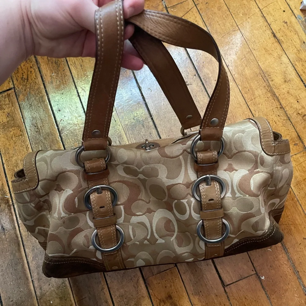 COACH Chelsea Optic Signature Suede Turnlock Tote Satchel - Picture 6 of 7